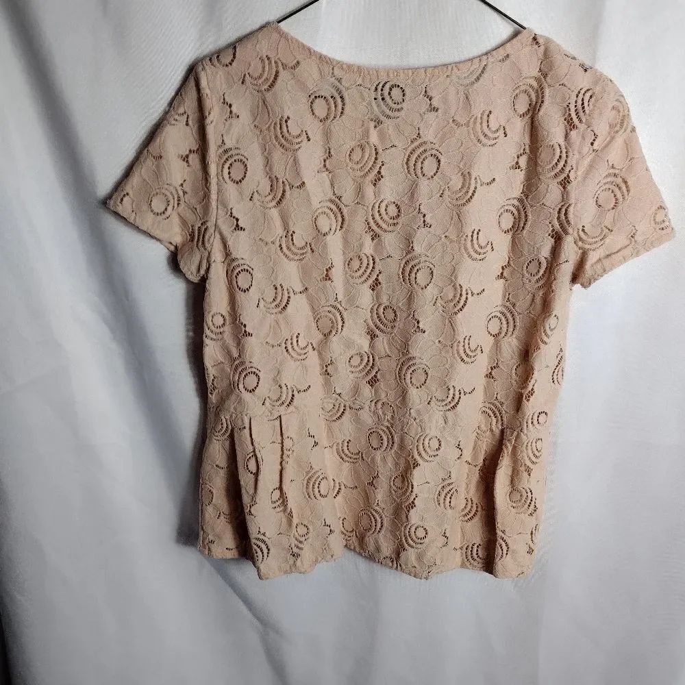 Loft lace top  - Picture 2 of 7